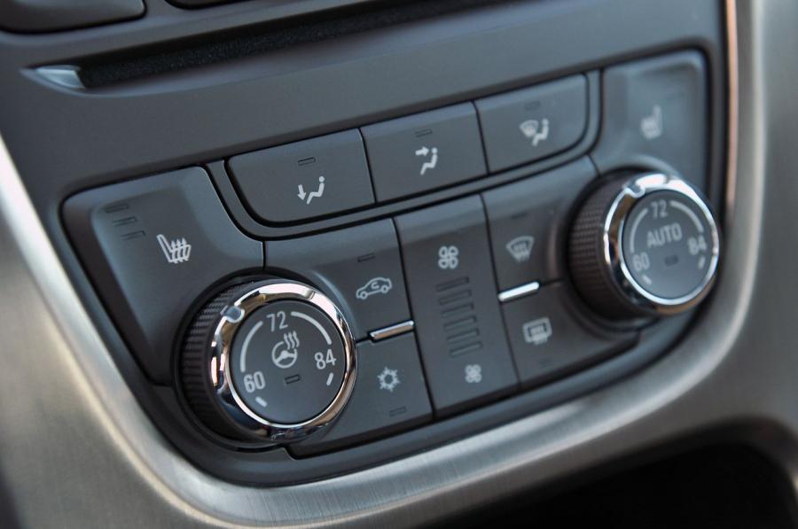  Buick Verano Turbo 2013 года  (фото 47 из 128)